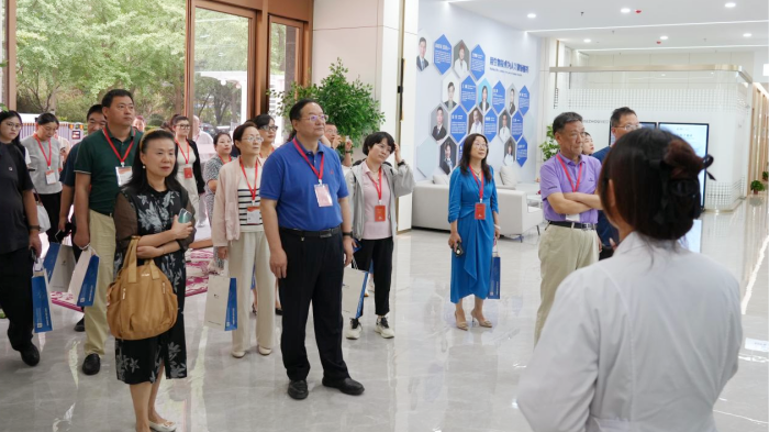 “聚焦健康管理，提升服务质效”陕西税协组织会员及合作单位赴九州生物医药参观学习
