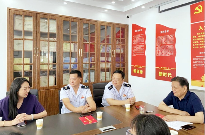 中联0727.jpg